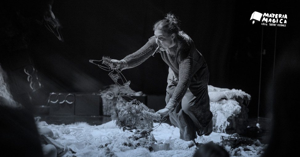 Renginio nuotrauka, APIE PASAULĮ | Vilniaus teatras „Lėlė“ (Lietuva) | Tarptautinis lėlių teatro festivalis MATERIA MAGICA 2025