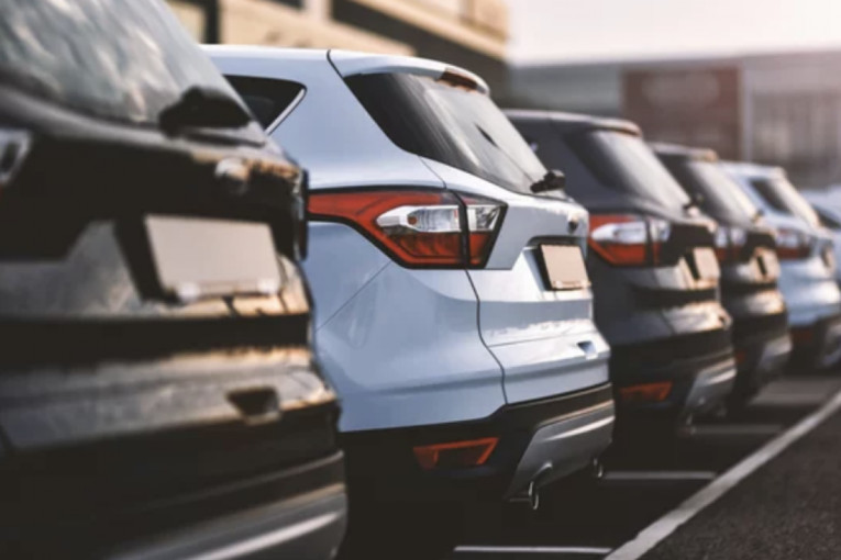 Klaipėdos raj. socialiniams darbuotojams – nauji automobiliai