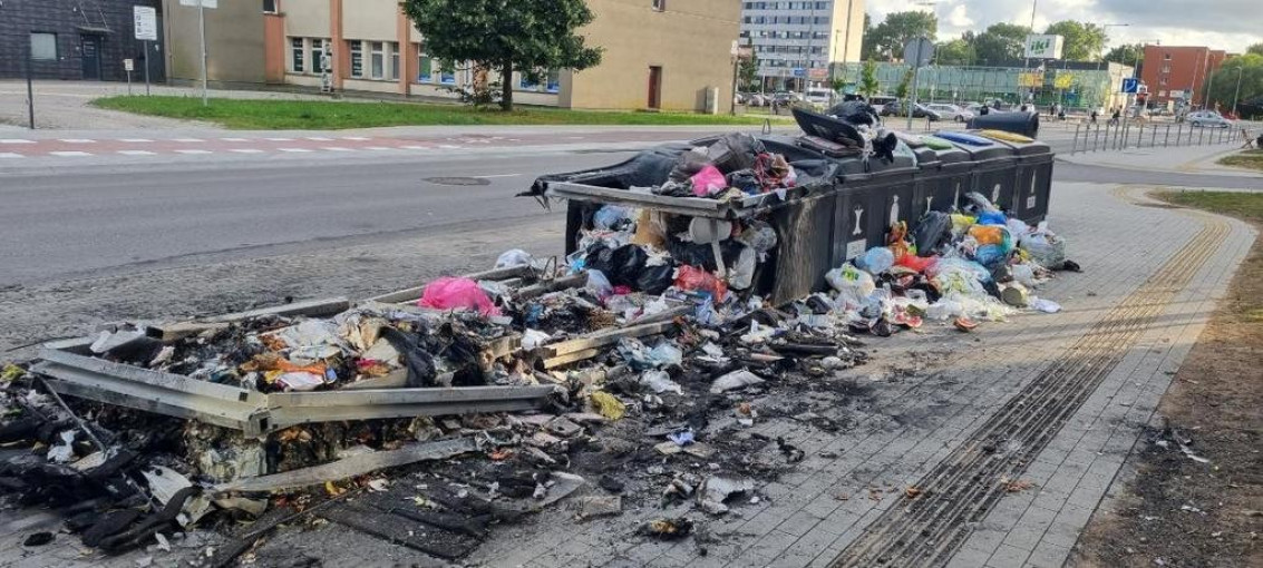 Klaipėdoje siautėja atliekų konteinerių padegėjai