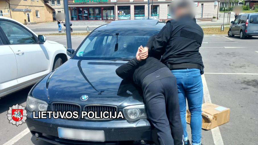 Klaipėdos kriminalistai su įkalčiais sulaikė asmenį įtariamą disponavusį narkotinėmis medžiagomis
