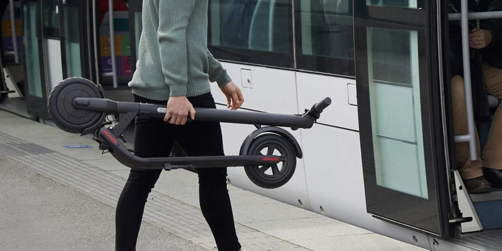 Ketinate vežtis paspirtuką autobusu? KKT primena taisykles