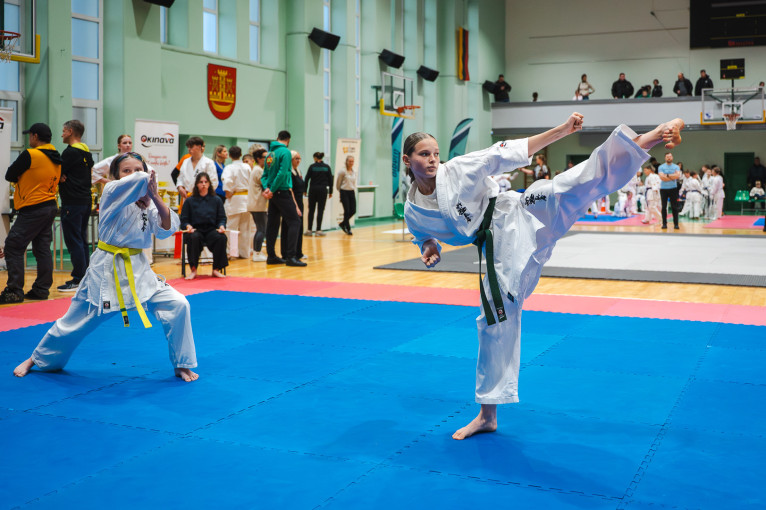 Klaipėdoje – jubiliejinės „Okinavos“ kyokushin karate varžybos: du dešimtmečiai tradicijos ir meistriškumo
