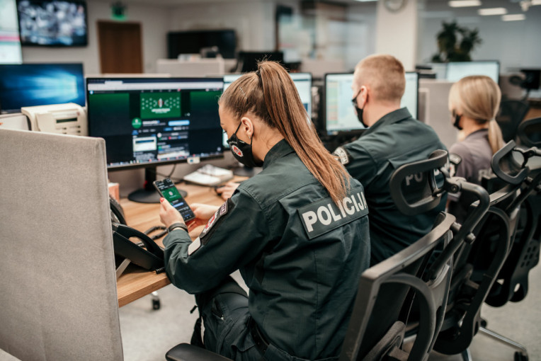 Elektroninėje erdvėje pradeda „patruliuoti“ policijos virtualus patrulis