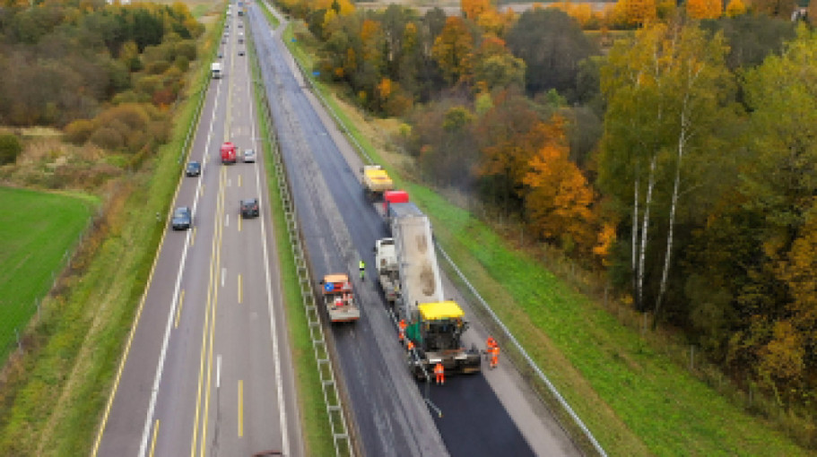 Iki metų pabaigos šalyje planuojama sutvarkyti 8 automagistralinių kelių ruožus