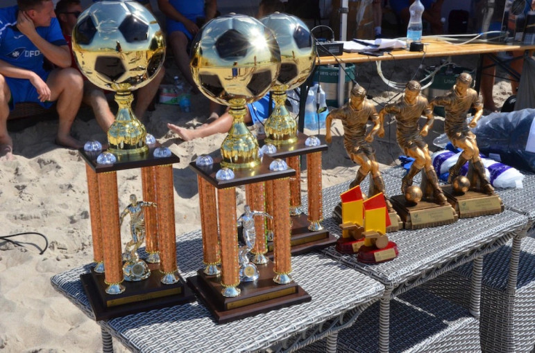 Paplūdimio futbolo turnyras išlydėtas klaipėdiečių pergaleI