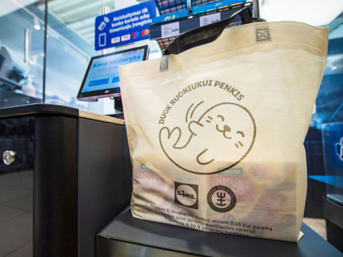 „Lidl“ pristato projektą „Duok ruoniukui penkis“
