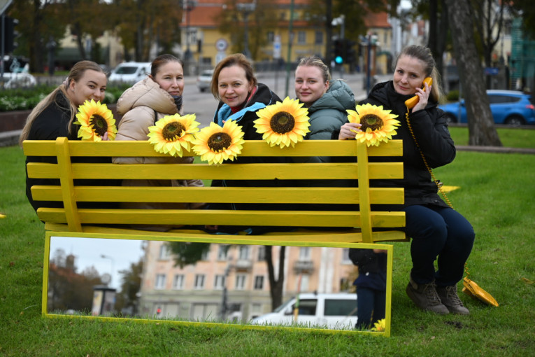 Minint pasaulinę paliatyvios pagalbos dieną - meninės instaliacijos