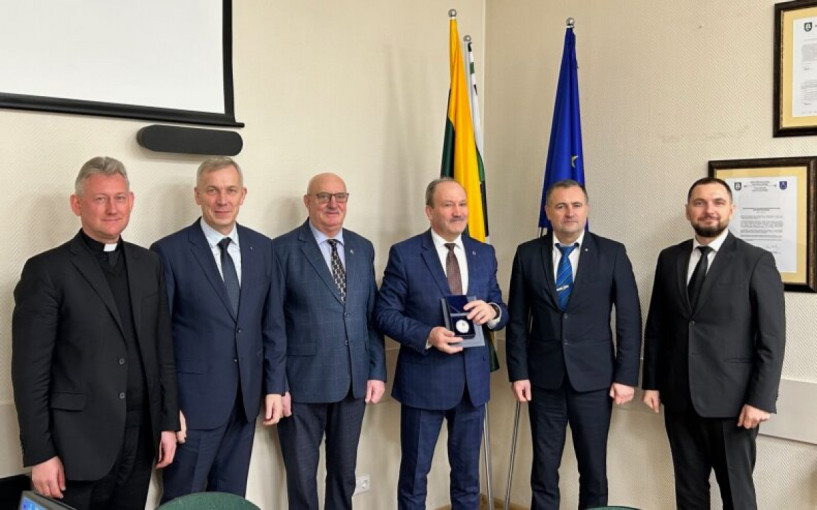 Šilutės raj. savivaldybės merui – policijos apdovanojimas