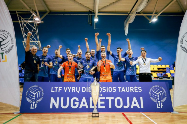 Gargždų „Amber-Arlanga“ apgynė LTF Didžiosios taurės trofėjų