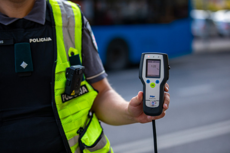 Klaipėdos apskrities kelių policijos pareigūnai nustatė neblaivų maršrutinio autobuso vairuotoją