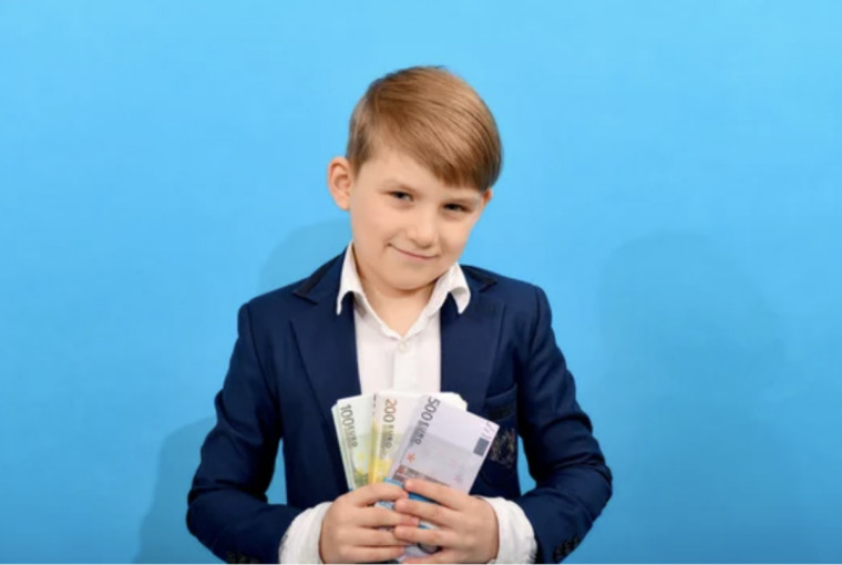 Geriausiai besimokantiems Palangos moksleiviams – piniginės premijos