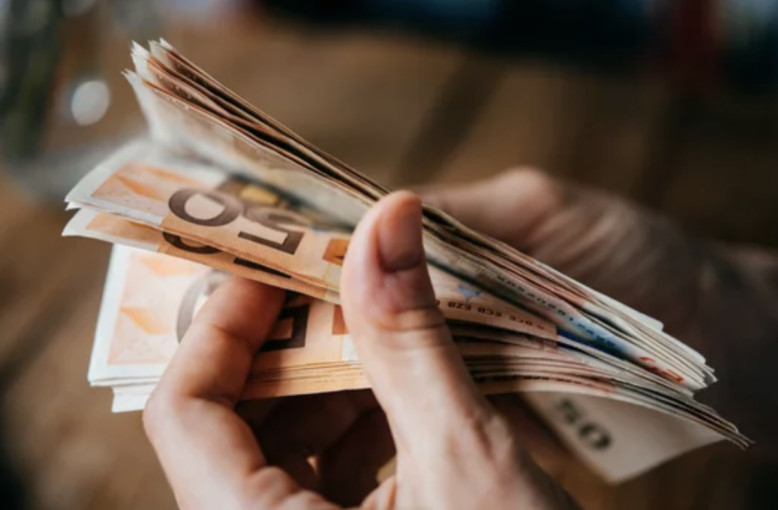 Seimas pritarė siūlymui NPD didinti iki 540 eurų