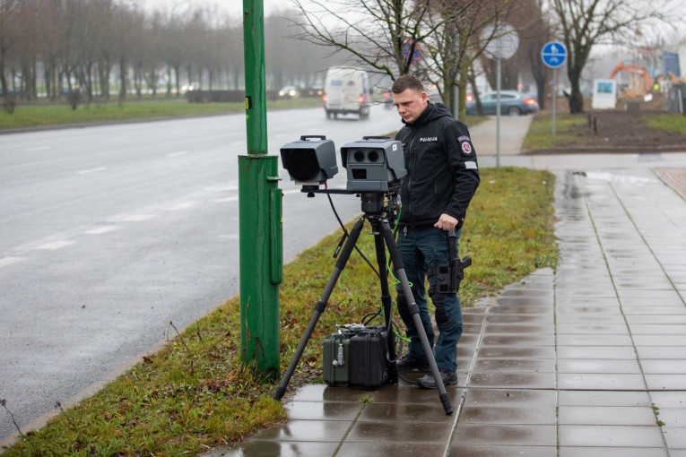 Nuo šios savaitės itin modernūs greičio matuokliai bus naudojami kasdien
