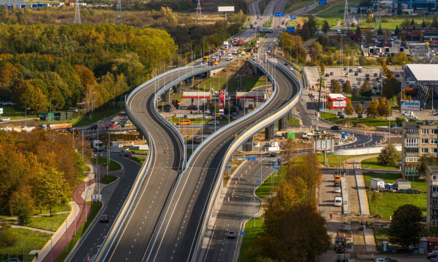 Eismas Baltijos pr. estakada visiškai atvertas