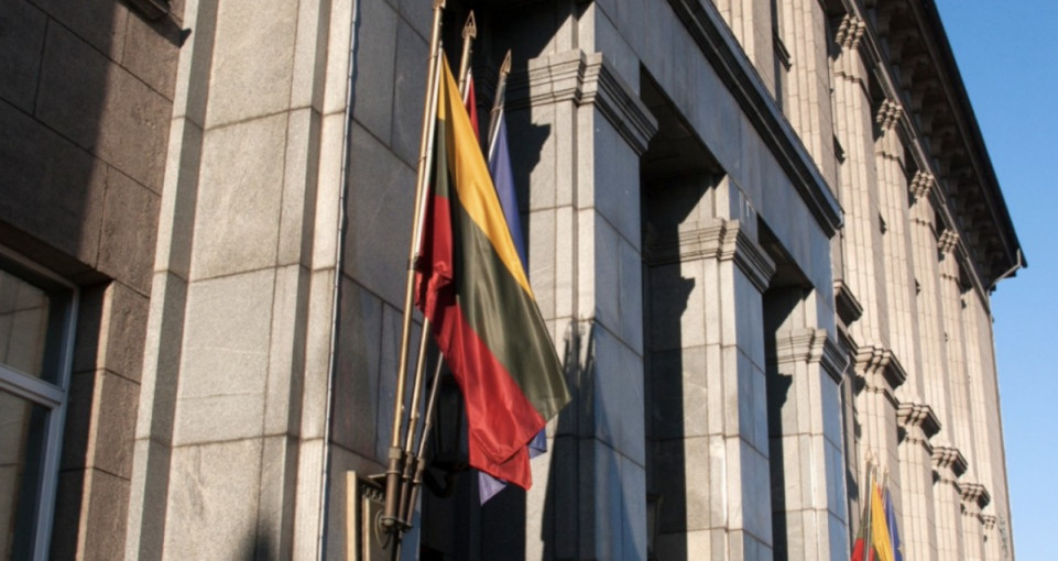 Lietuva iš šalies išsiunčia keturis Rusijos diplomatus