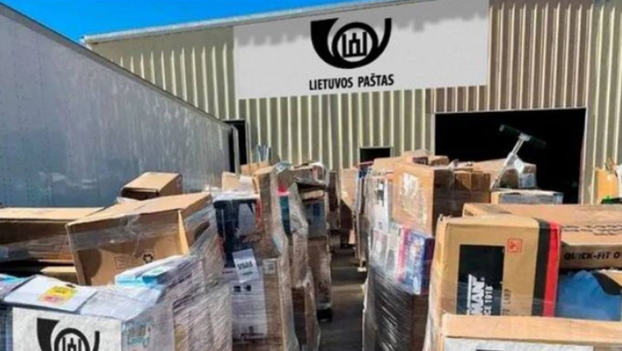 Lietuvos paštas įspėja: nesusiviliokite sukčių apgavystėmis, paštas sandėlio išpardavimų neorganizuoja
