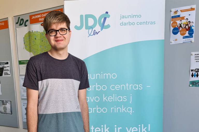 Šilalės jaunimo darbo centre gimnazistas susipažino su valstybės tarnautojo profesija