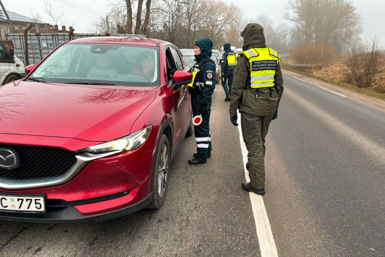Per bendrą Klaipėdos apskrities VPK kelių policijos ir VSAT pareigūnų priemonę nustatyta 14 KET pažeidimų