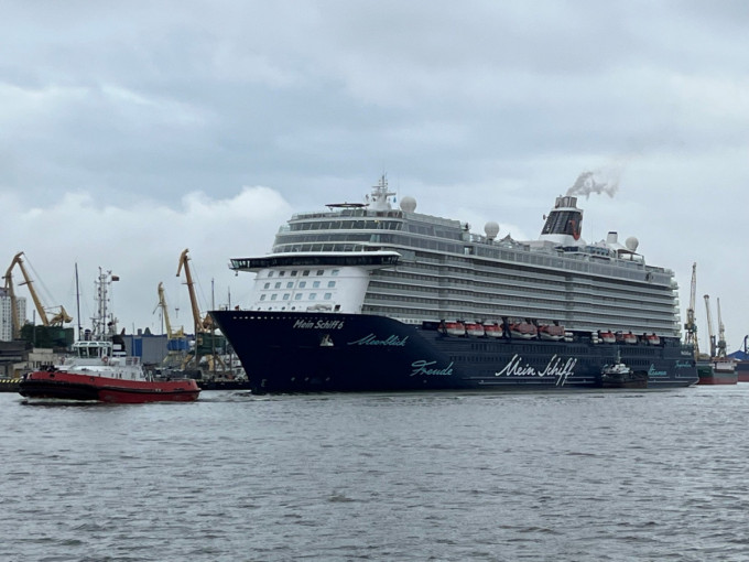 Į Klaipėdos uostą sugrįžo kruizinis laineris „Mein Schiff 6“