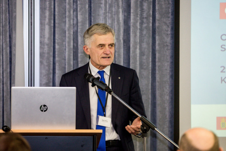 A. Latakas: uosto krova šiemet gali sumažėti trečdaliu