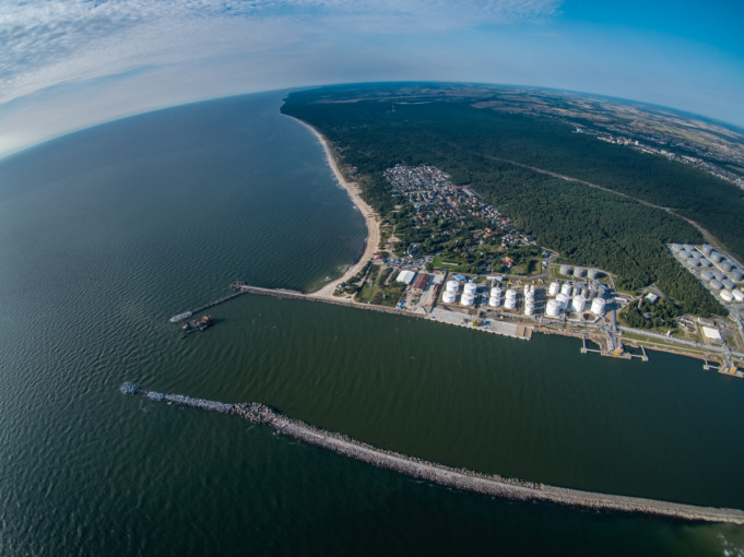 Povandeninio pylimo formavimo darbai I Melnragėje baigti