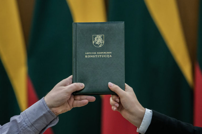 Konstitucijos pataisomis įteisinti tiesioginiai merų rinkimai