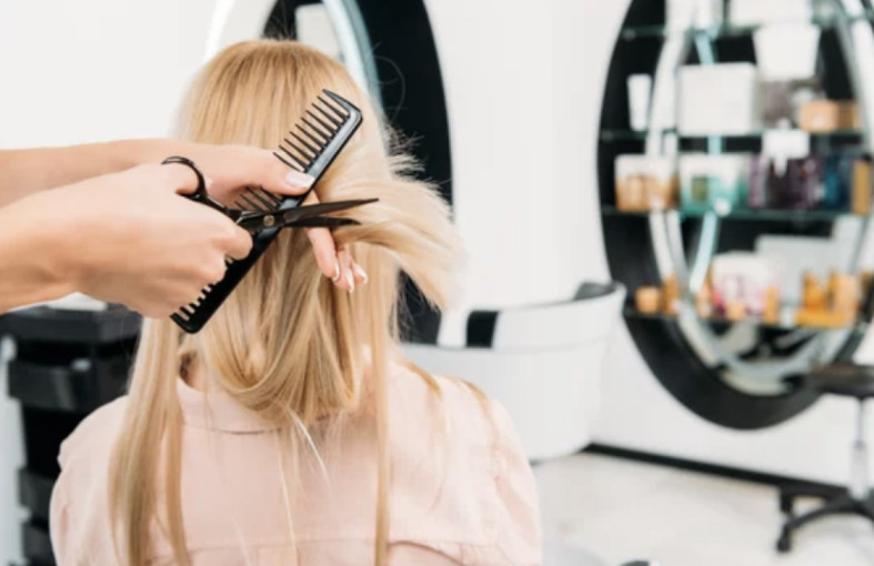 Grožio salonų tinklą Vilniuje, Klaipėdoje, Šiauliuose valdanti įmonė įtariama nuslėpusi 1,3 mln. eurų pajamų