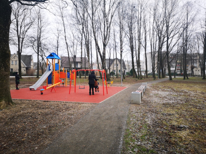 Baigti vadinamojo Lapyno kvartalo parkelio Kretingoje sutvarkymo darbai