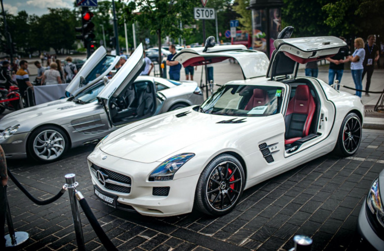 „Aurum 1006 km powered by Hankook“  lenktynėse – „Memel Motor Fest“ automobilių paroda