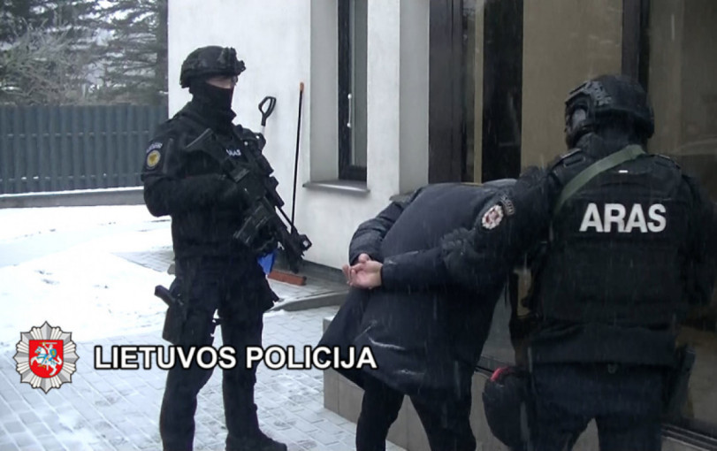 Klaipėdos kriminalistams tęsiant tyrimą Lietuvoje ir Šiaurės Airijoje sulaikyti dar du įtariamieji
