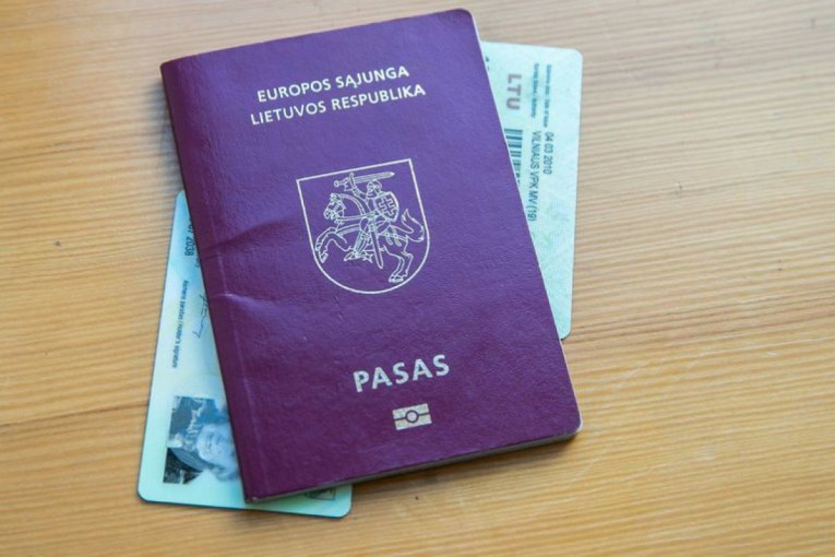 Seimas įteisino „x“, „w“ ir „q“ raidžų naudojimą asmenvardžiuose