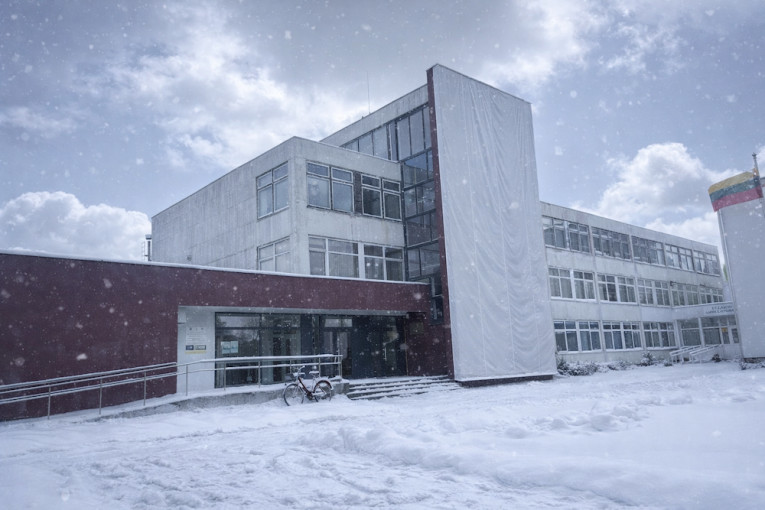 Vėžaičių centro laukia pokyčiai: biblioteka įsikurs naujose patalpose, ruošiamasi tvarkyti aikštę