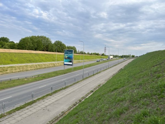 Sutvarkyti Klaipėdos Šiaurės prospekto šlaitai