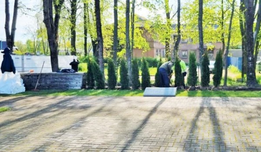 Palangos centre paryčiais nukeltas sovietinis paminklas