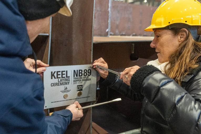 Klaipėdoje pradedama naujos kartos žemsiurbės „BESTLA R“ statyba