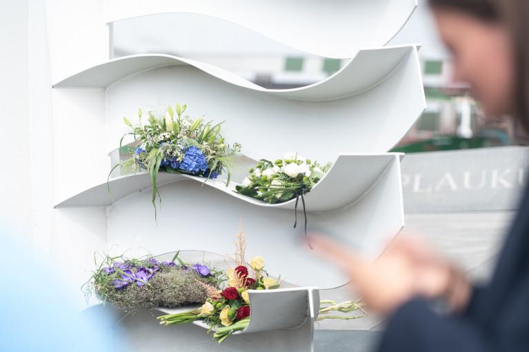 Po plačiai išskleistais Albatroso sparnais – atmintis ir pagarba: jūrinė bendruomenė susibūrė į jautrią ceremoniją