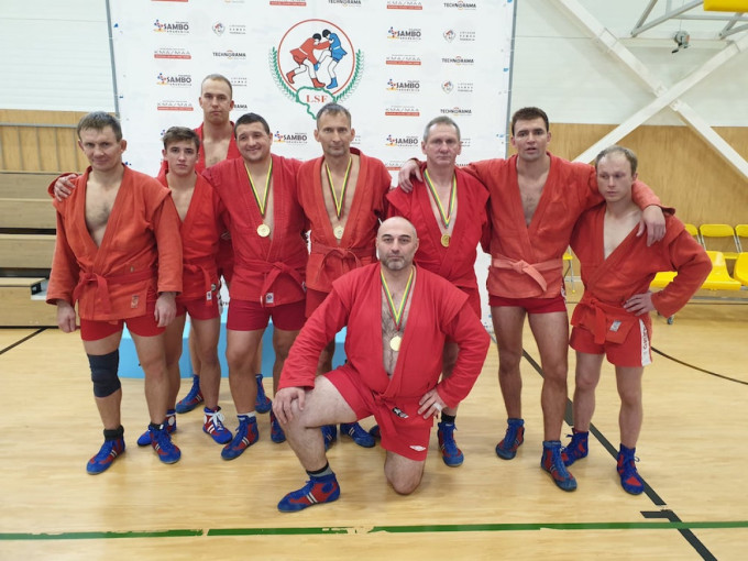 Lietuvos sambo taurės varžybose Klaipėdos komanda užėmė antrąją vietą
