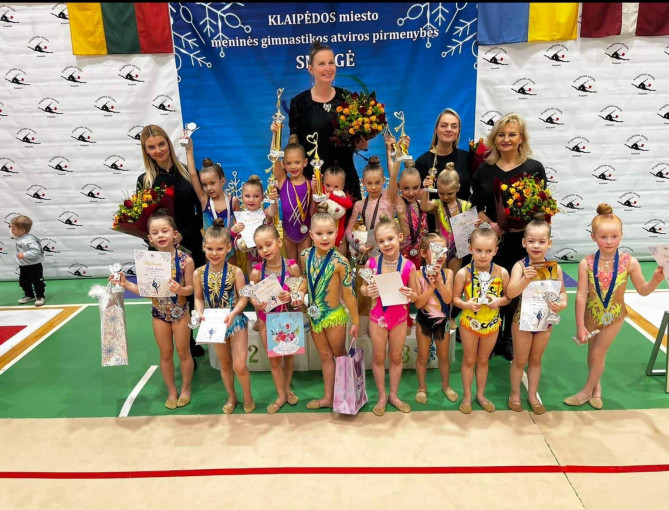 Klaipėdoje vyko jau septynioliktas meninės gimnastikos turnyras „Snaigė-2024“