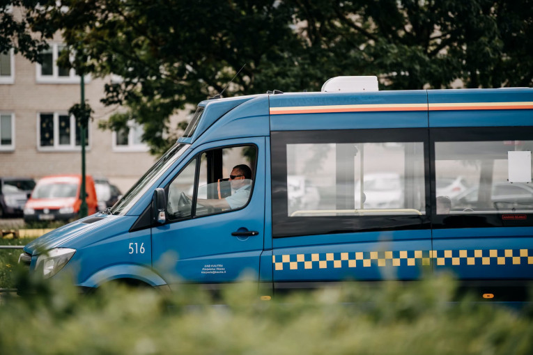 Valstybės dienos vakarą Klaipėdoje – laikini viešojo transporto trikdžiai