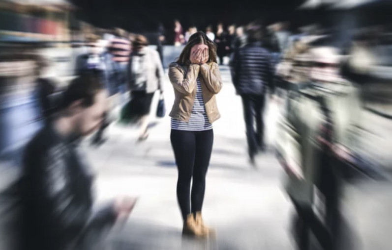 Specialistai: šiuo metu Lietuvoje psichologinę krizę išgyvena 42,2 proc. žmonių
