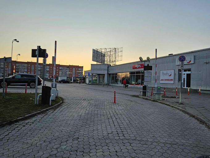 A, Vaitkus: prie Bandužių parduotuvės automatinis užkardas nuo šiol sekmadieniais bus pakeltas