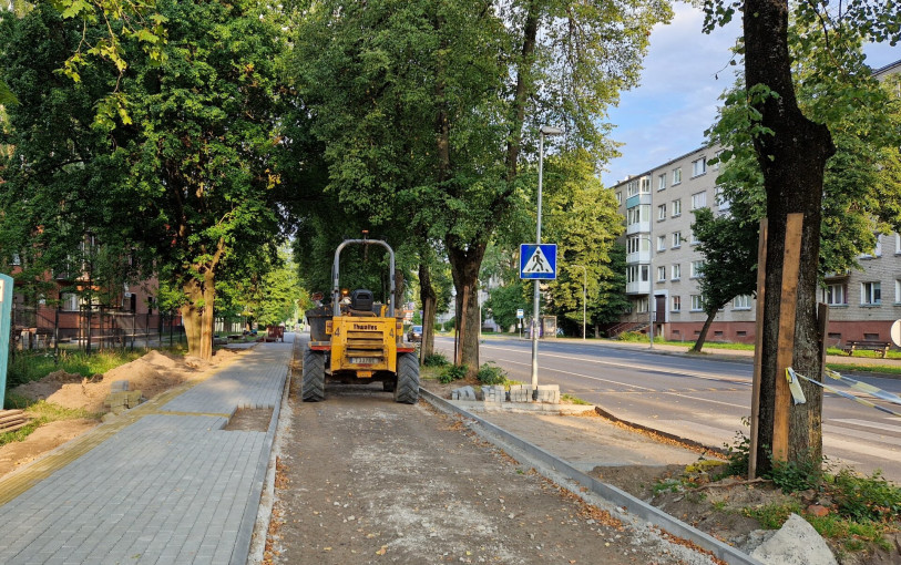 Tiesiant dviračių takus Klaipėdoje naudojami ir žiedinės ekonomikos principai