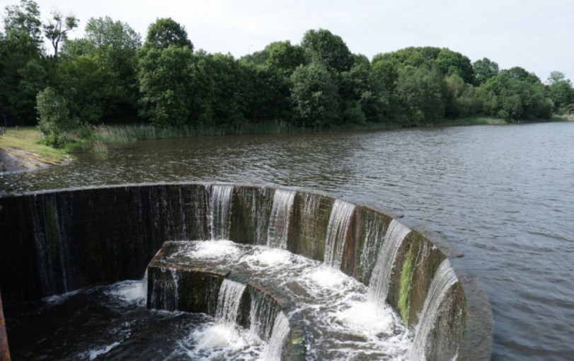 Nugriauta Salantų užtvanka atlaisvins 46 km ilgio kelią saugomoms žuvims