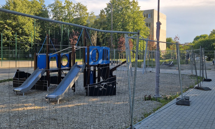 Artėja Neringos skvero sutvarkymo pabaigtuvės