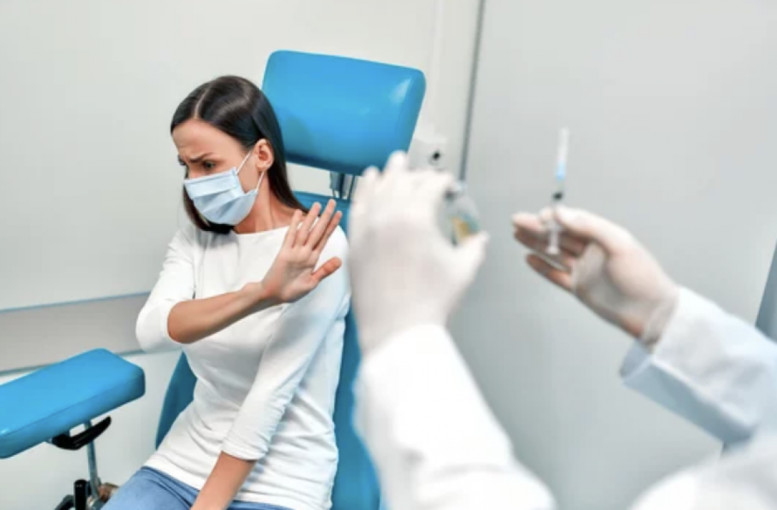Vyriausybė apsisprendė dėl ribojimų nuo koronaviruso nepasiskiepijusiems žmonėms