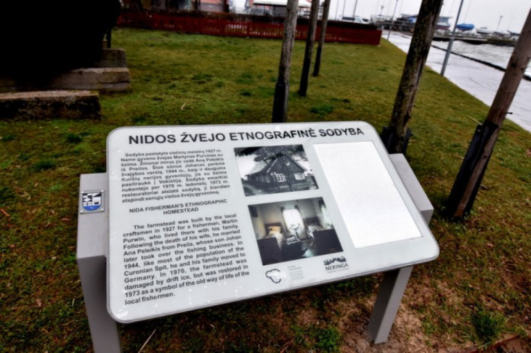 Neringos viešosiose erdvėse - nauji informaciniai ženklai