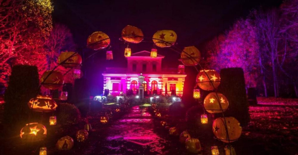 Iki Švėkšną garsinančio žibintų festivalio „Mes už šviesą" liko nepilnas mėnuo