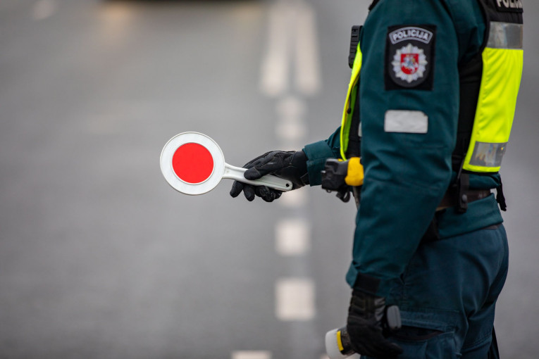 Klaipėdos apskrities policijai per savaitę įkliuvo 7 neblaiviūs vairuotojai, 282 kartus viršijo greitį