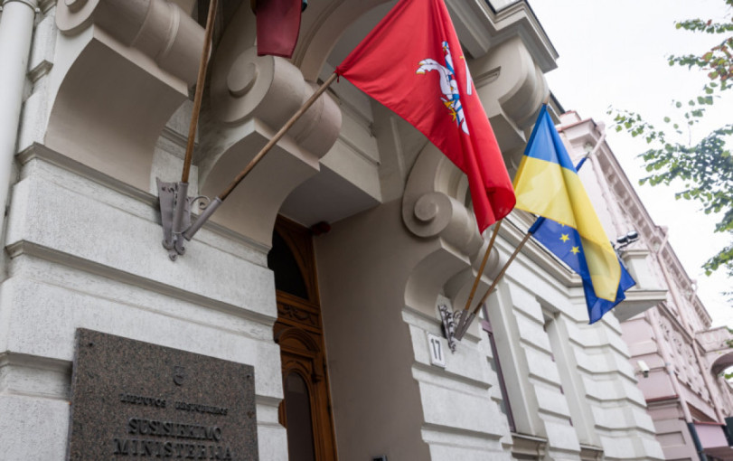 Vyriausybė pritarė Klaipėdos valstybinio jūrų uosto direkcijos, „Oro navigacijos” ir Kelių direkcijos pertvarkai į akcines bendroves
