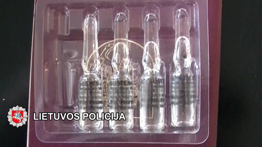 Klaipėdos ir Kretingos rajonuose sulaikyti asmenys įtariami disponavę narkotinėmis medžiagomis
